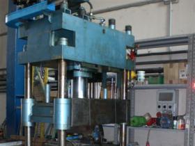 Pressa idraulica 200 ton