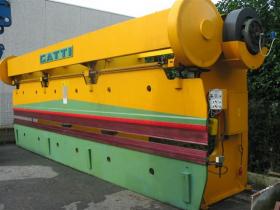 Pressa per lattoneria