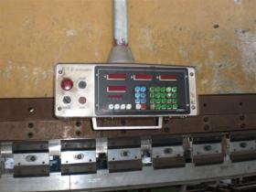 Pressa piegatrice SCHIAVI 4000 X 200 TON