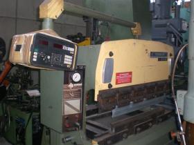 Pressa piegatrice SCHIAVI 1200 X 25mm