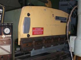 Pressa piegatrice SCHIAVI 1200 X 25mm Pressa piegatrice SCHIAVI 1200 X 25mm