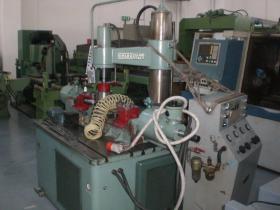Bordatrice OMERA R3 72 C