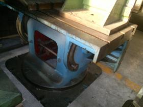 Cubo inclinabile