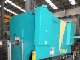 Pressa piegatrice WARCOM 2000 x60 ton idraulica Pressa piegatrice WARCOM 2000 x60 ton idraulica