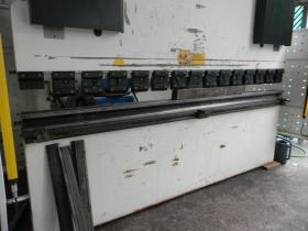 Pressa piegatrice ERMAK 3100mm X 200 TON