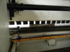 Pressa piegatrice ERMAK 3100mm X 200 TON