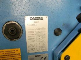 Cesoia punzonatrice universale omera