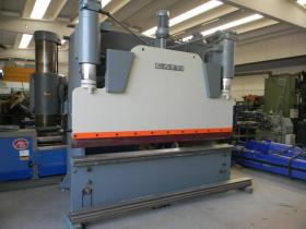 pressa piegatrice 3000 X 200 TON pressa piegatrice 3000 X 200 TON