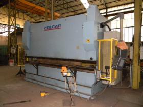 pressa piegatrice 4000 x 200 ton