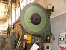 PRESSA MECCANICA 120 TON