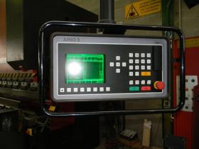 Pressa piegatrice Schiavi HFB100-30 con CNC Sirio a 4