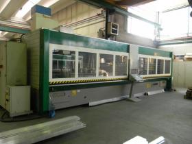 centro di lavoro per alluminio