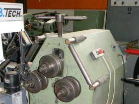 Piegaprofilati COMAC 50