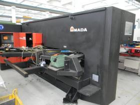 PUNZONATRICE AMADA 212