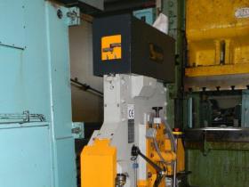 Cesoia punzonatrice universale FICEP