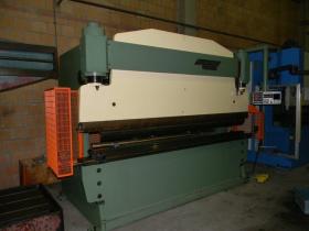 Pressa piegatrice GASPARINI 3000 X 100 TON