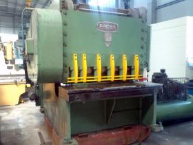 Cesoia meccanica SACMA 1250 mm x 25 mm