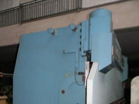 Pressa piegatrice GASPARINI 4000 X 160 TON 4 ASSI Pressa piegatrice GASPARINI 4000 X 160 TON 4 ASSI