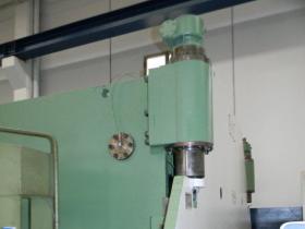 Pressa piegatrice COLMALL 4000 X 100 TON Pressa piegatrice COLMALL 4000 X 100 TON