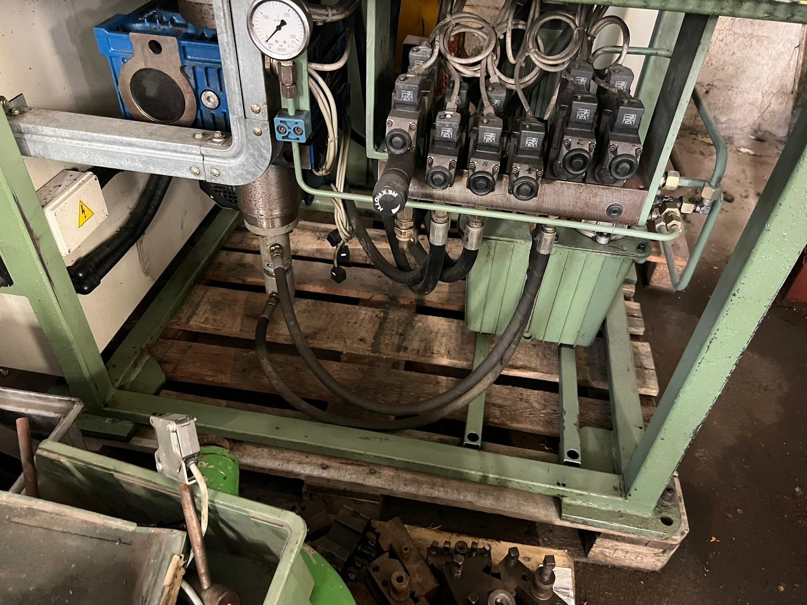 BICCHIERATRICE PER CANNE FUMARIE €4000