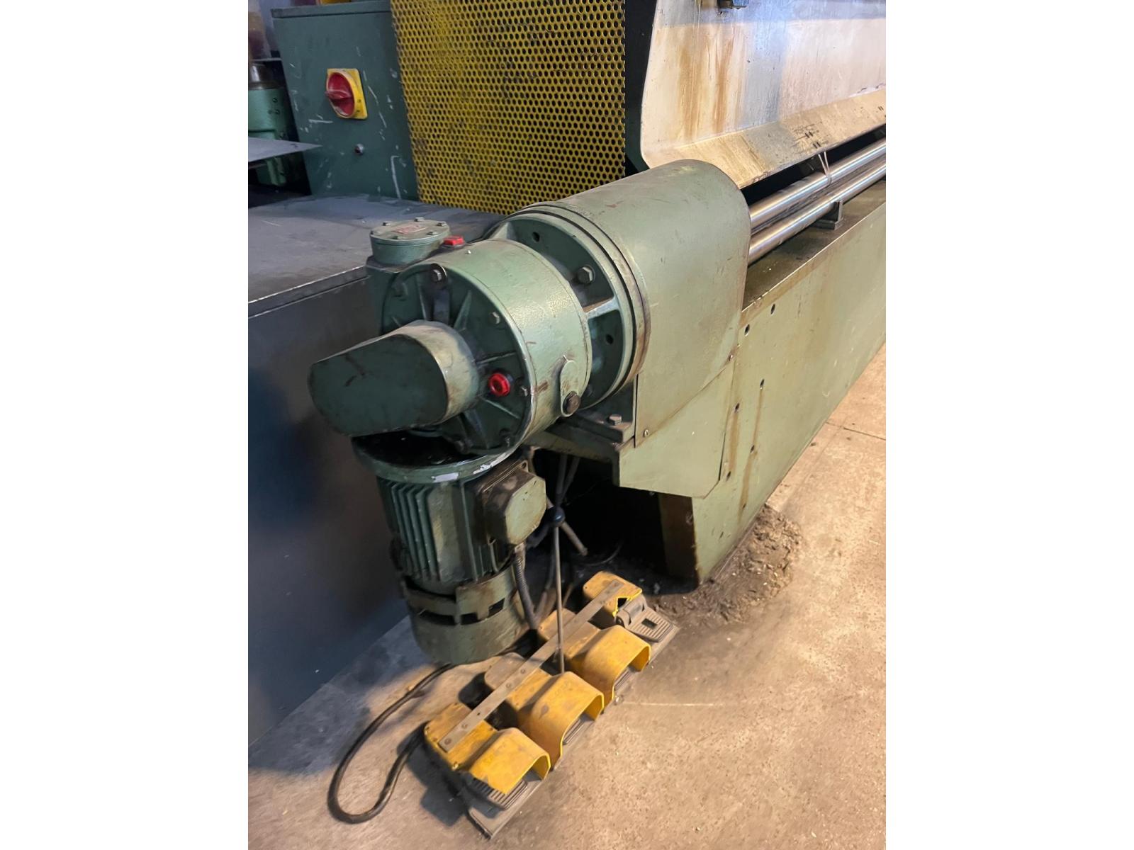 CALANDRA PER LATTONERIA 8550 MM DIAMETRO 50 MM