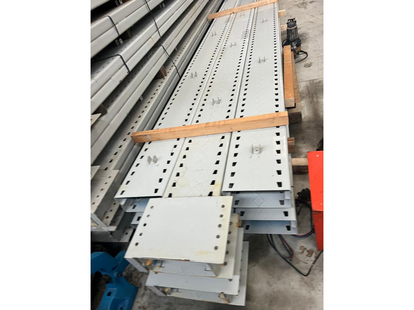 CANTILEVER 7000 MM