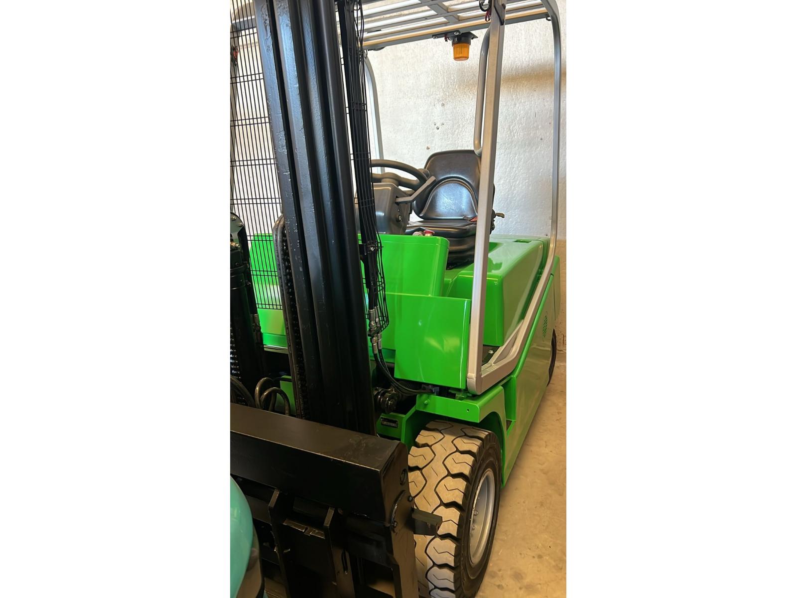 CARRELLO