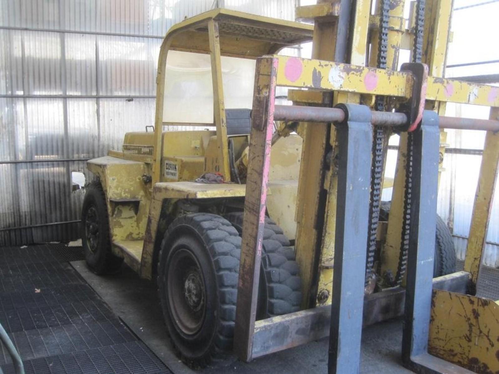 CARRELLO CLARK DCY 250 S