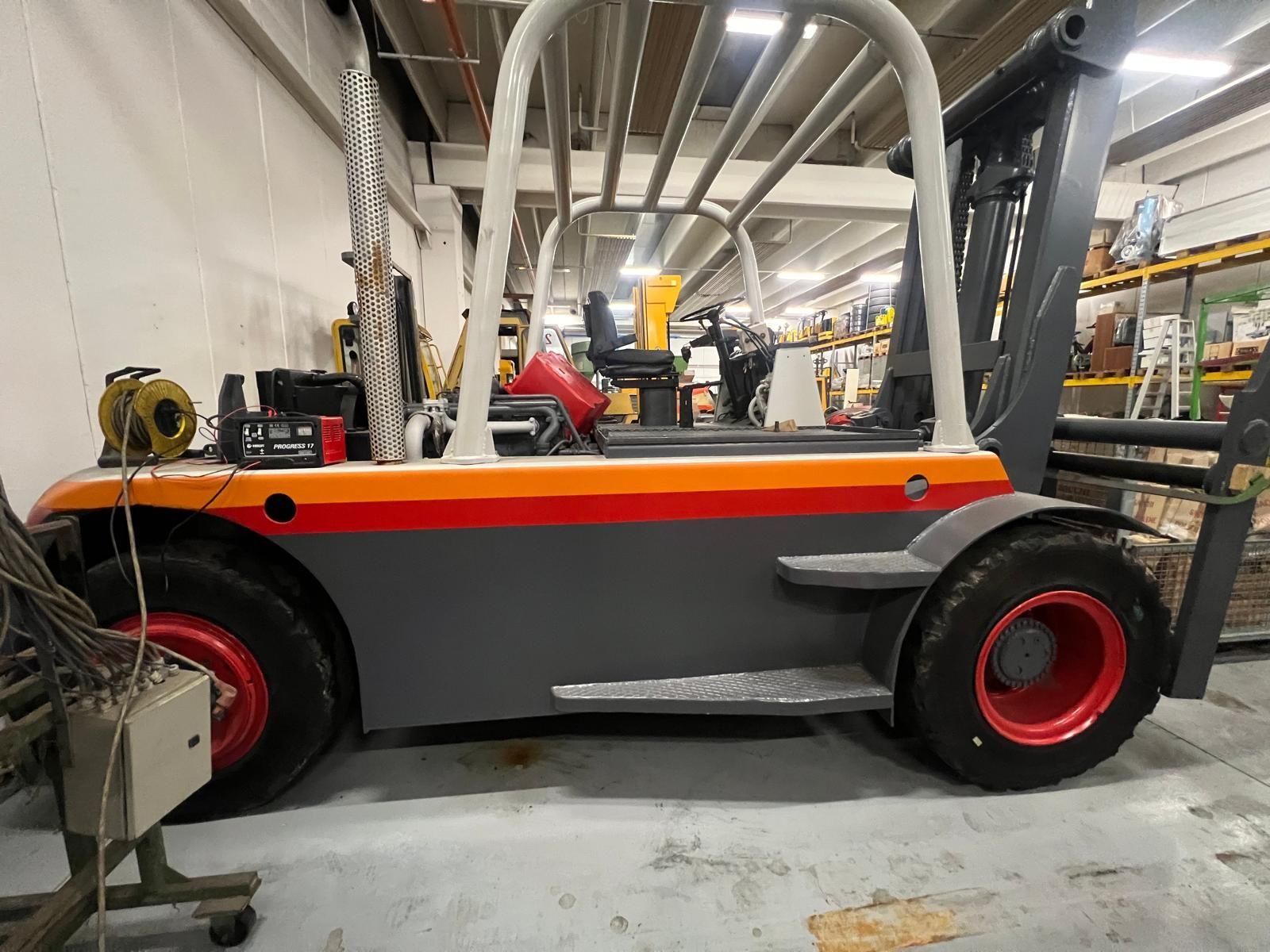 Carrello elevatore OM  13 TON