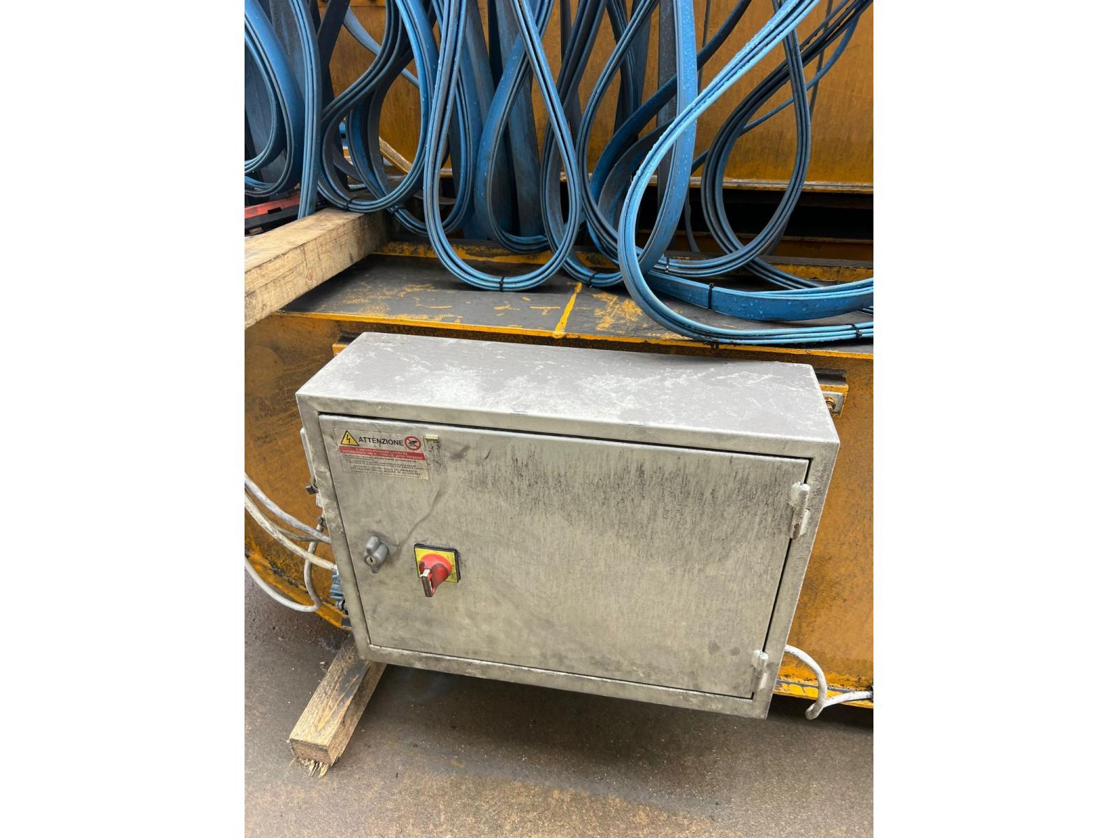 03 CARRIPONTE BITRAVE A CASSONE BONFANTI 5 TON