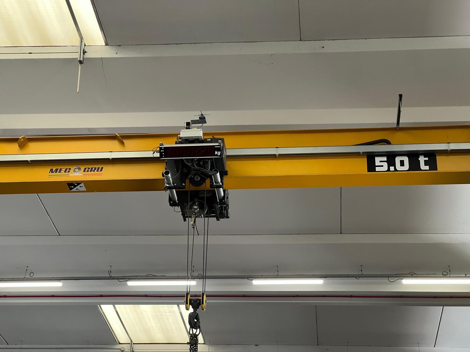 03 CARRIPONTE MONOTRAVE MEC GRU PORTATA 5 TON SCARTAMENTO 11500 MM