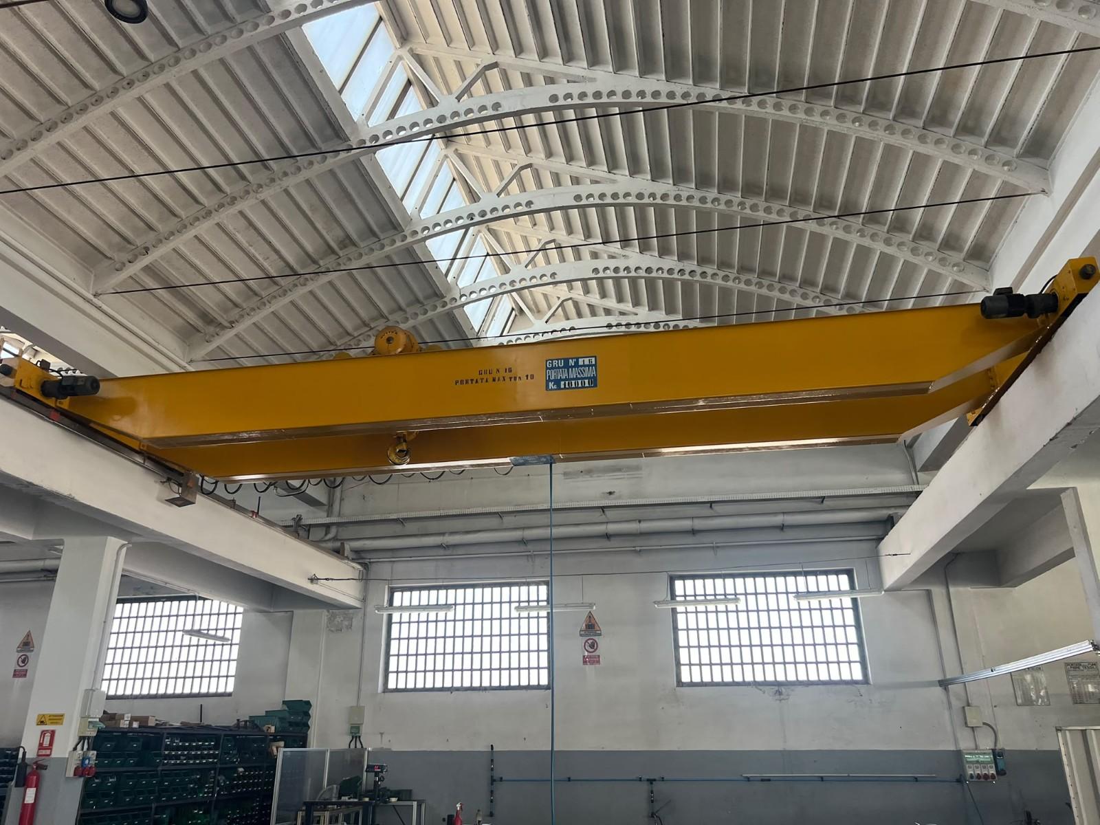 NR 10 CARRIPONTE  SCARTAMENTO 9900 MM PORTATA 10 TON e 5 TON