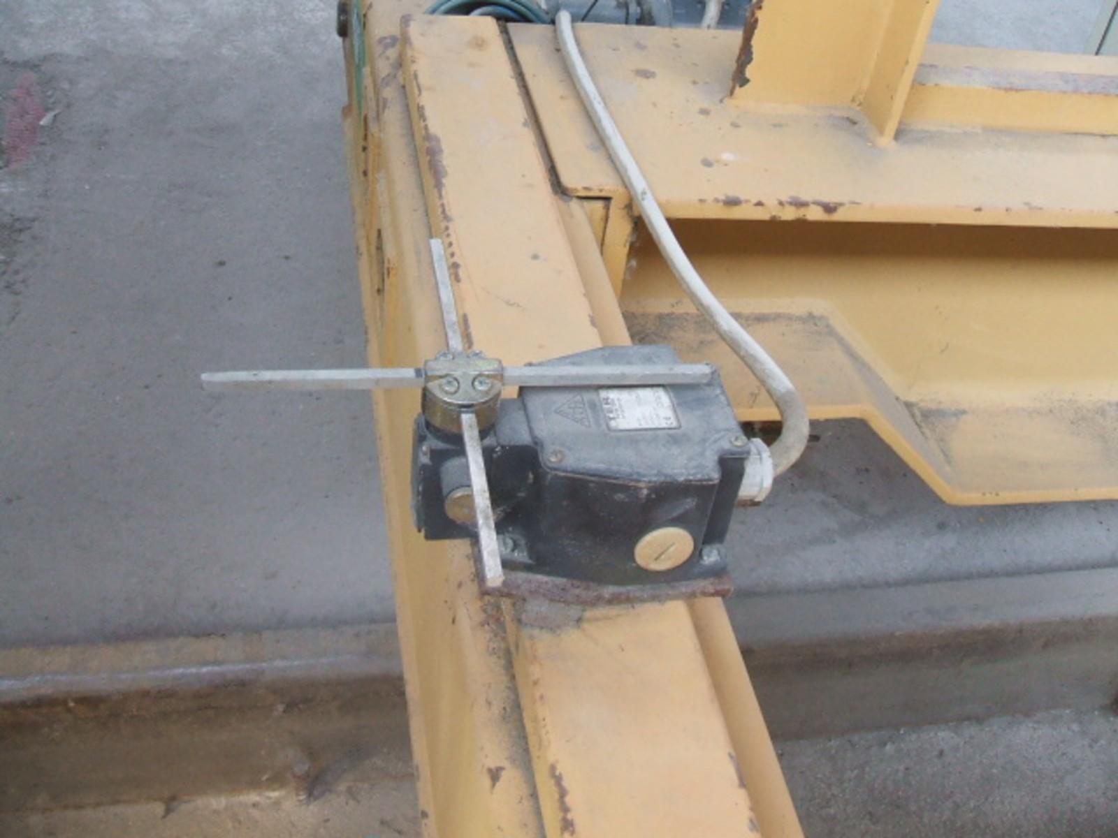 CARROPONTE BITRAVE COMAS 5 TON SCARTAMENTO 11305 MM  ANNO 2004