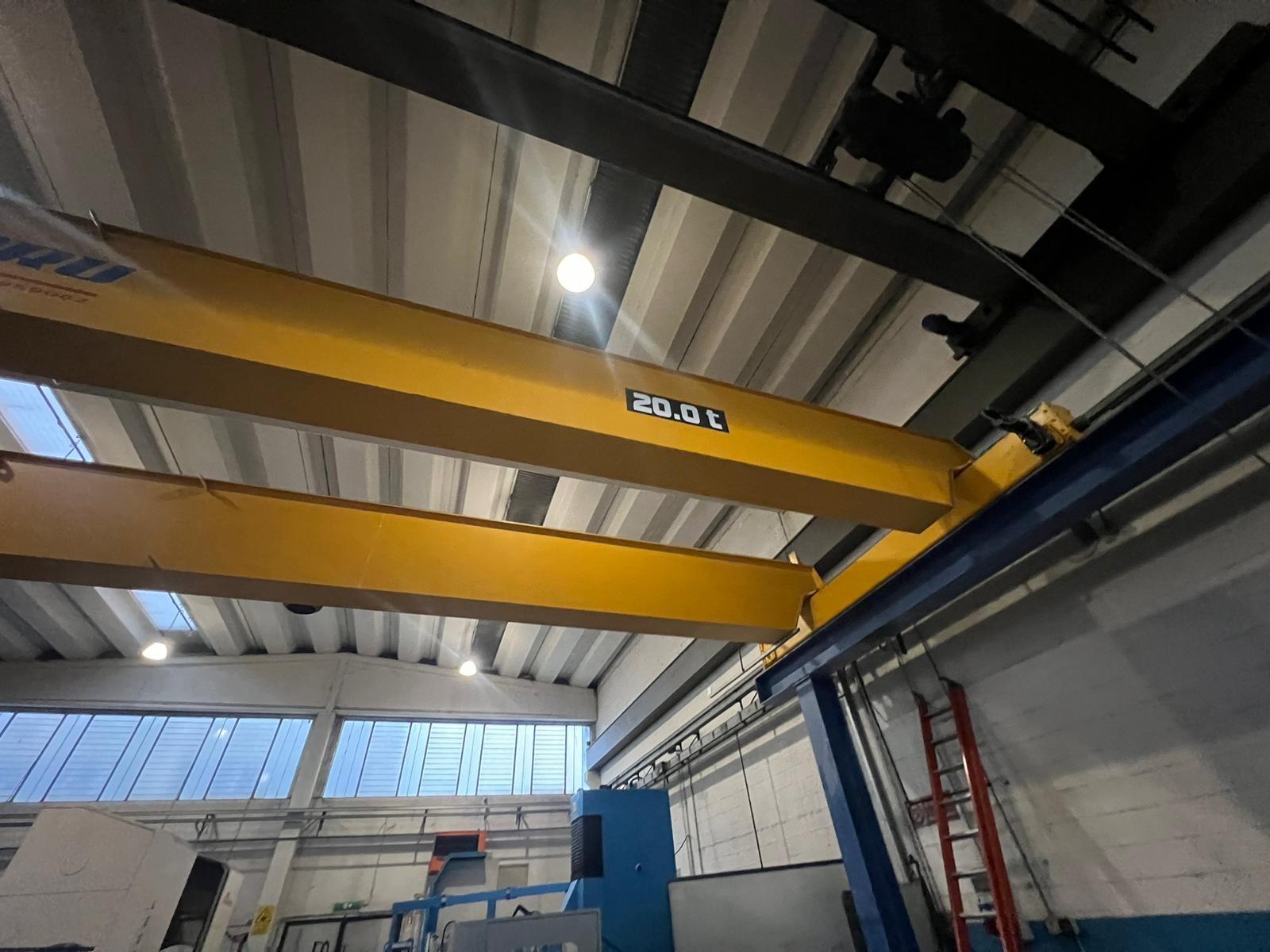 CARROPONTE BITRAVE MEC GRU 20 TON SCARTAMENTO 16 MT