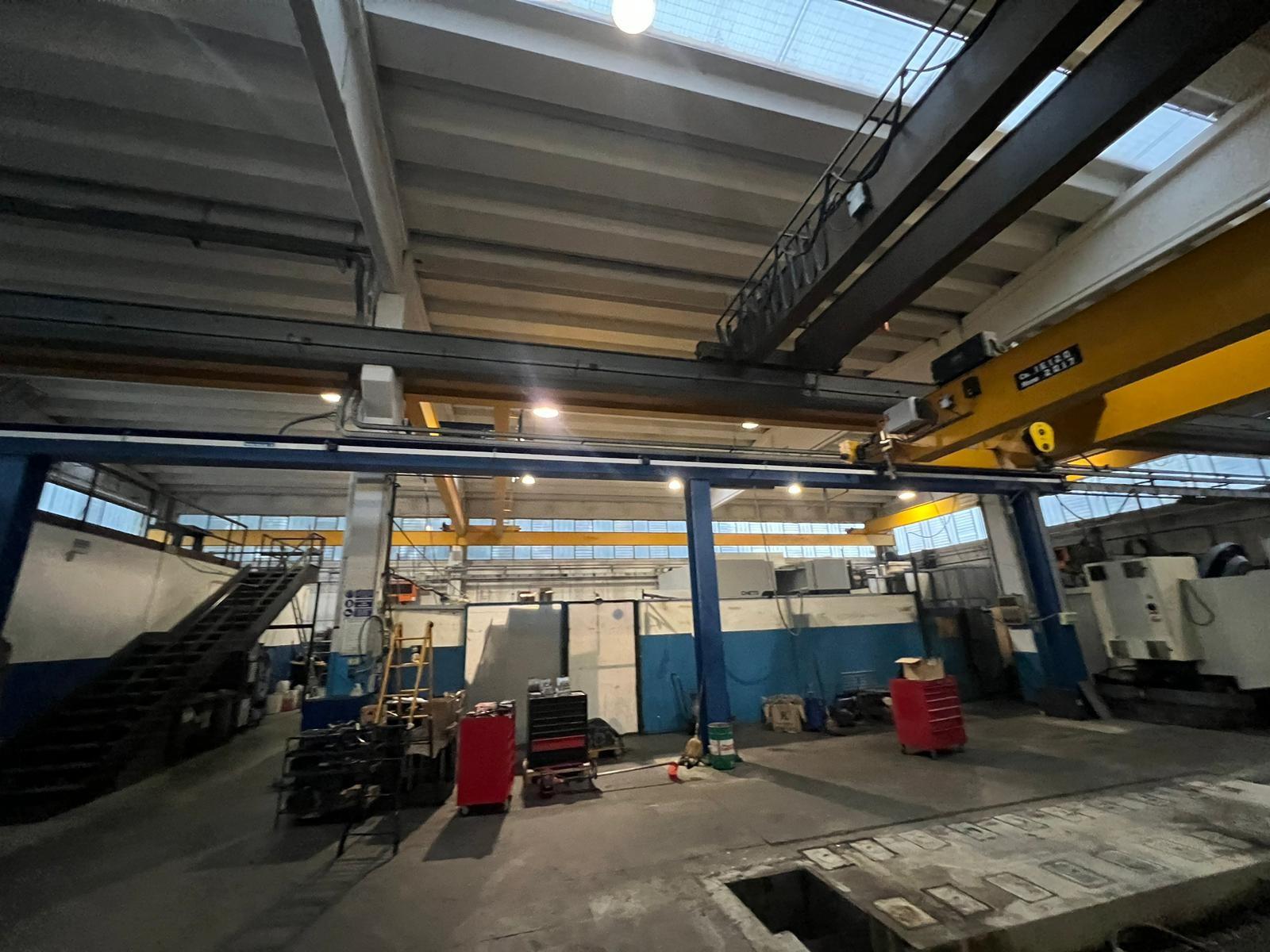 CARROPONTE BITRAVE MEC GRU 20 TON SCARTAMENTO 16 MT