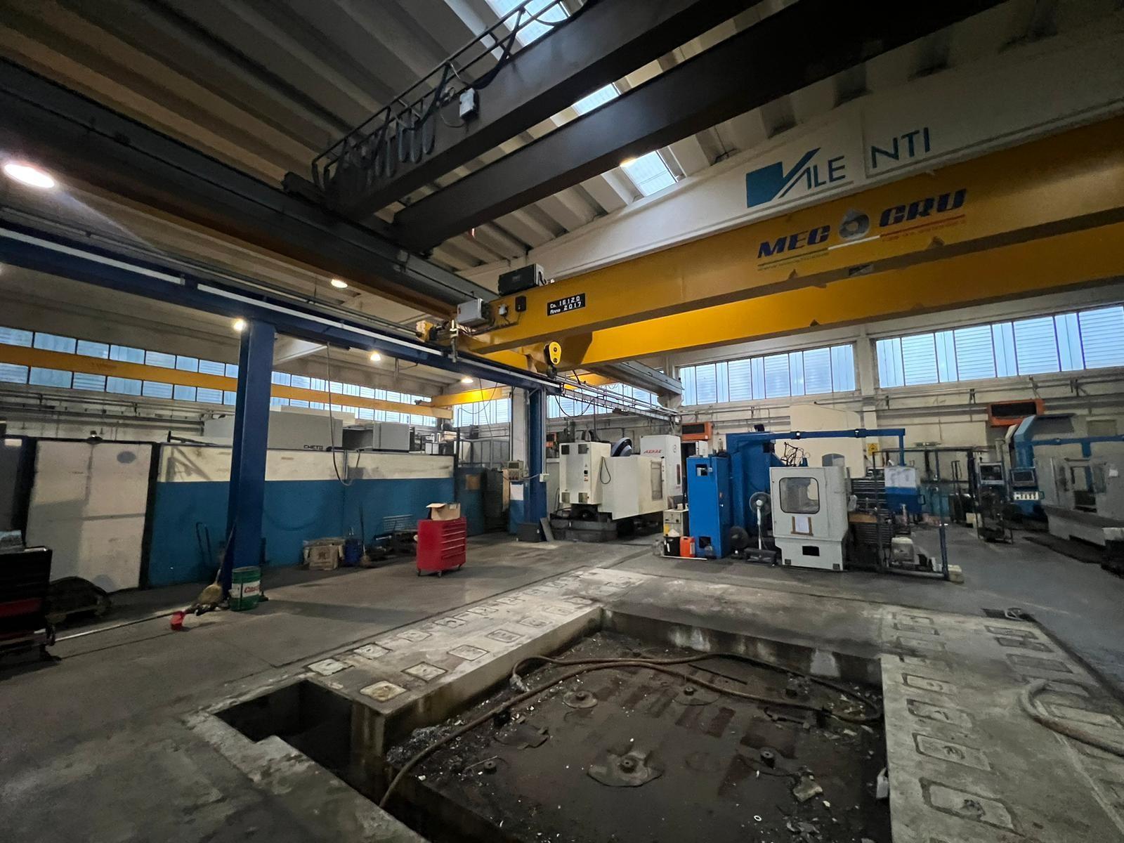 CARROPONTE BITRAVE MEC GRU 20 TON SCARTAMENTO 16 MT