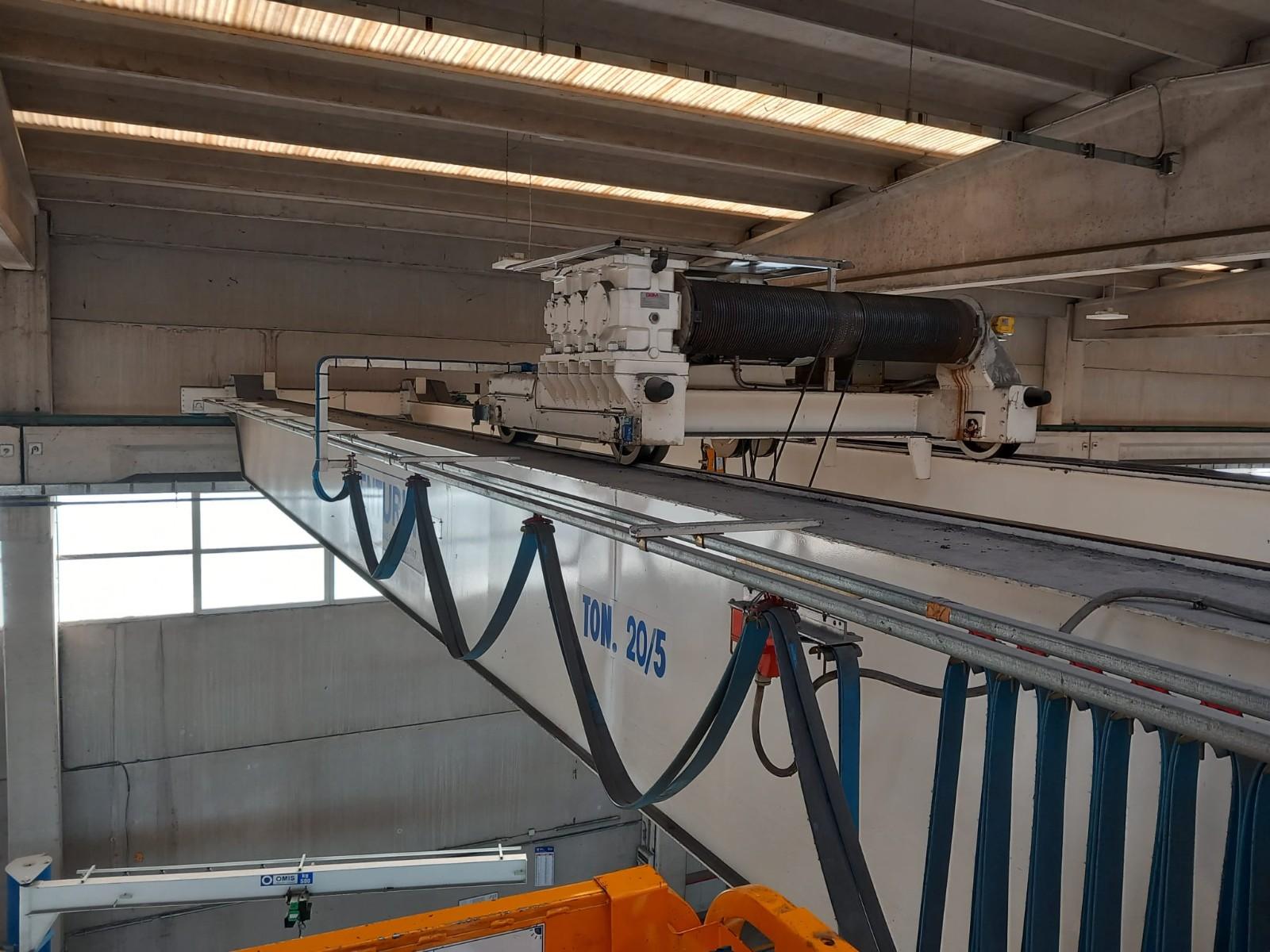 CARROPONTE VENTURINI 20/5 TON SCARTAMENTO 17600 MM