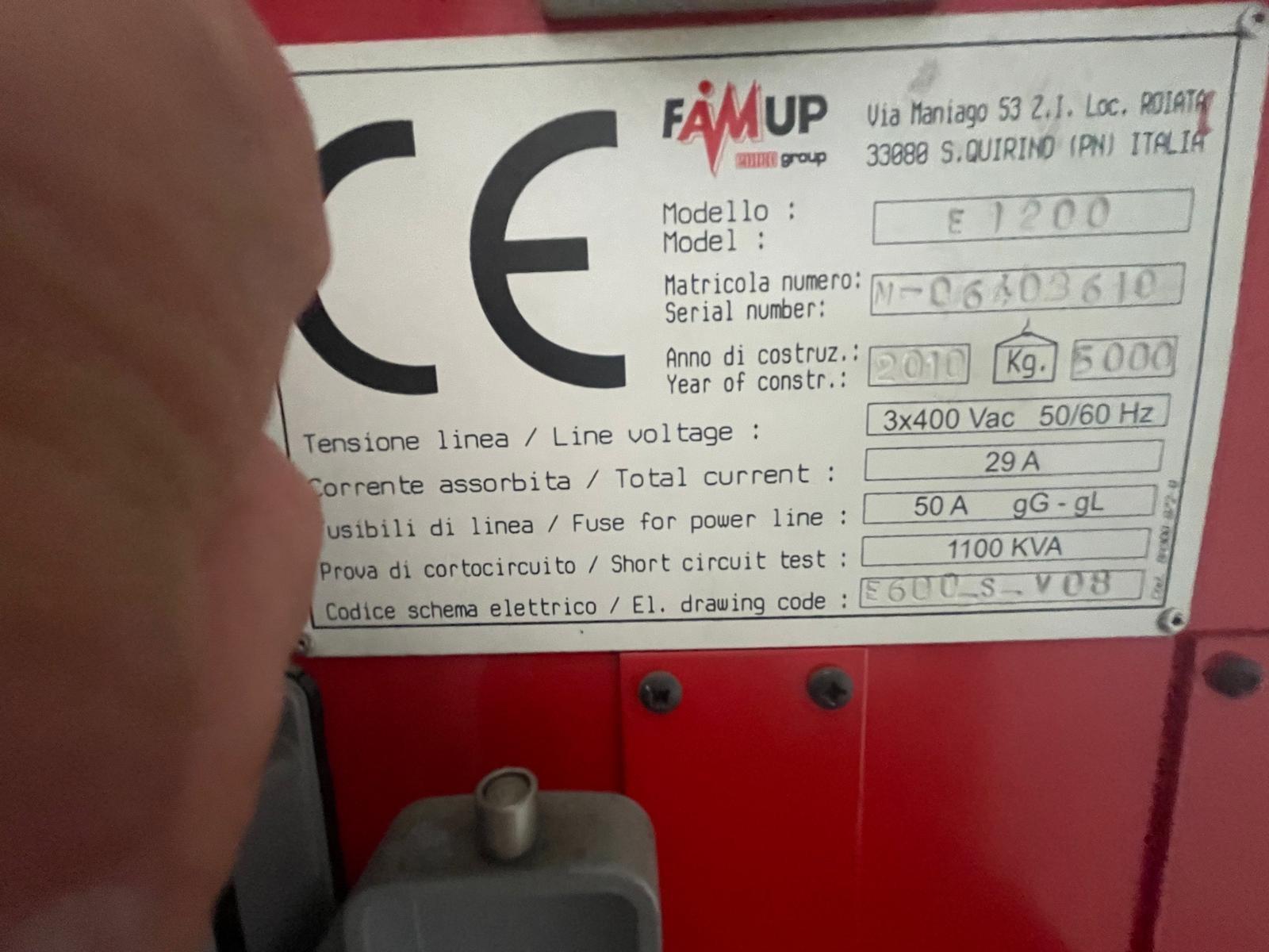 CENTRO DI LAVORO EMCOMILL FAMUP  E1200