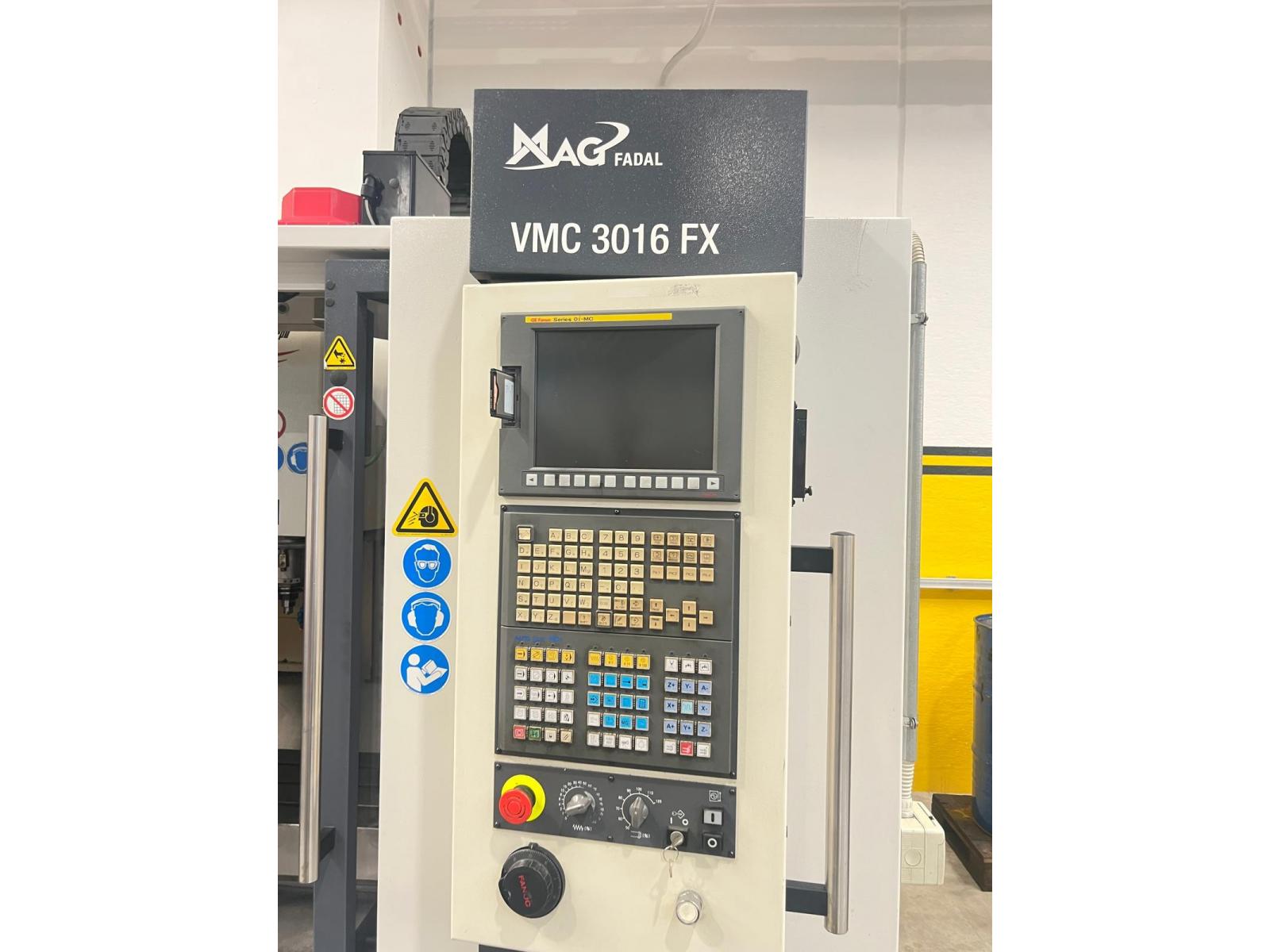 CENTRO DI LAVORO FADAL VMC 3016 FX