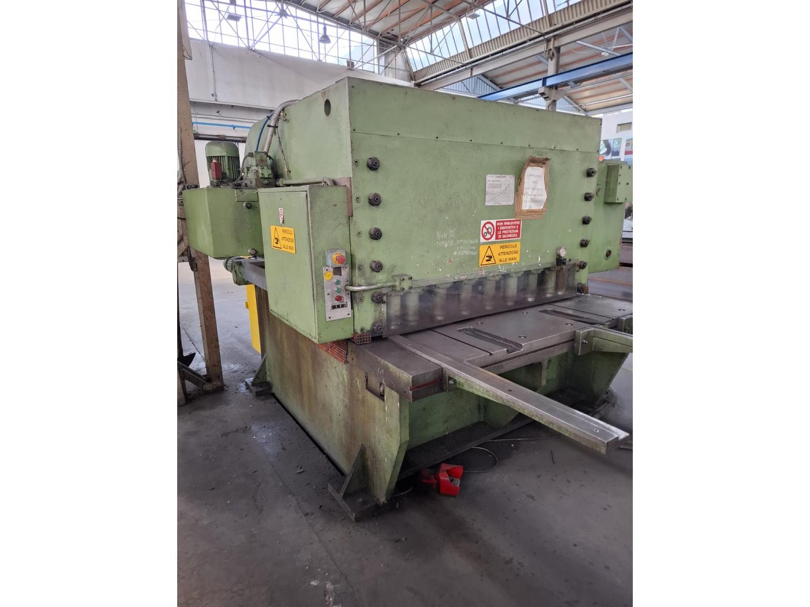 CESOIA MECCANICA OMAGATTI 1500 X 16 MM.