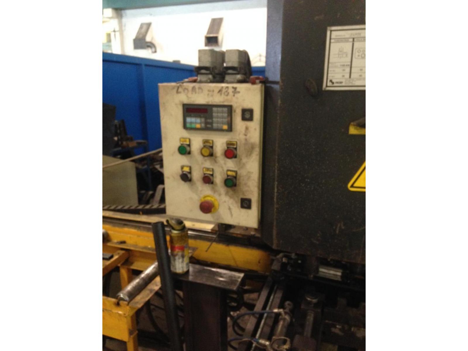 CESOIA PUNZONATRICE UNIVERSALE IDRAULICA FICEP 1105N