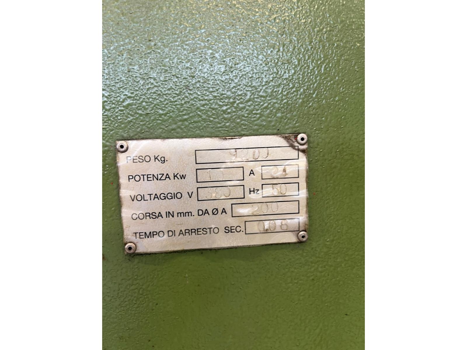 COPPIA pressa piegatrice3000 X 180ton e cesoia 3000 x 6mm ARIENTI