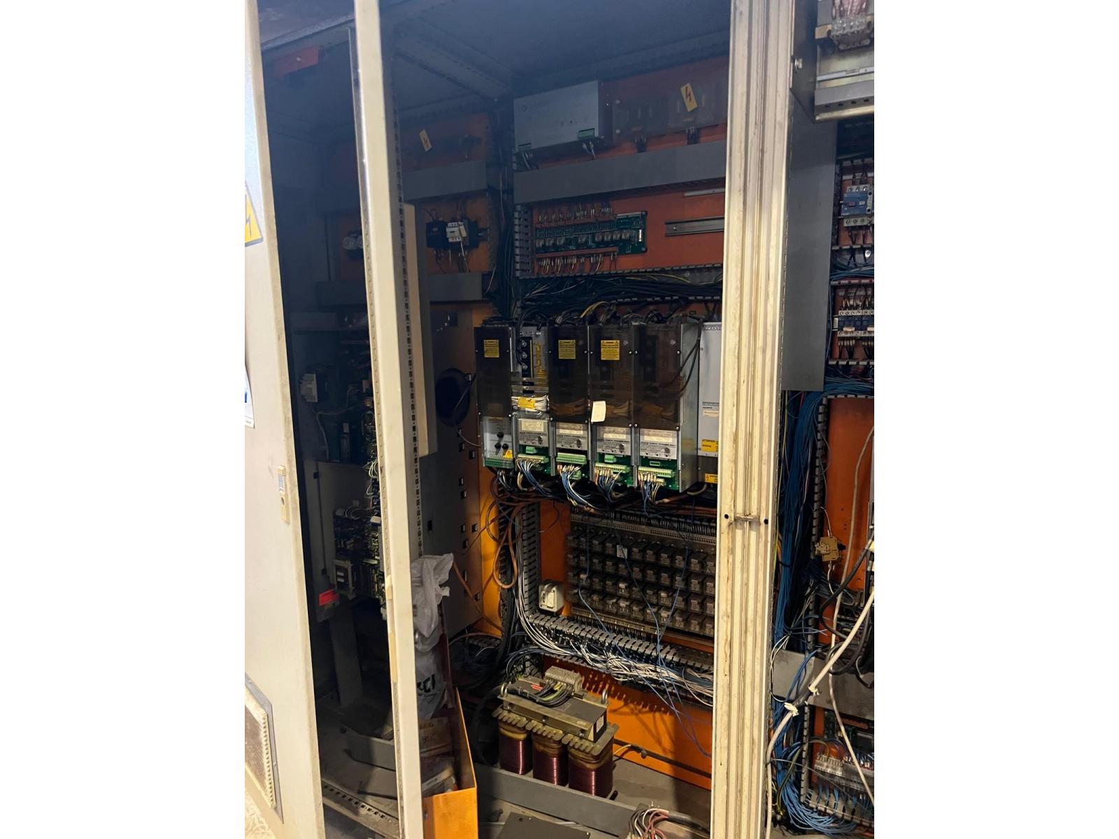 FRESATRICE A Portale NORMA