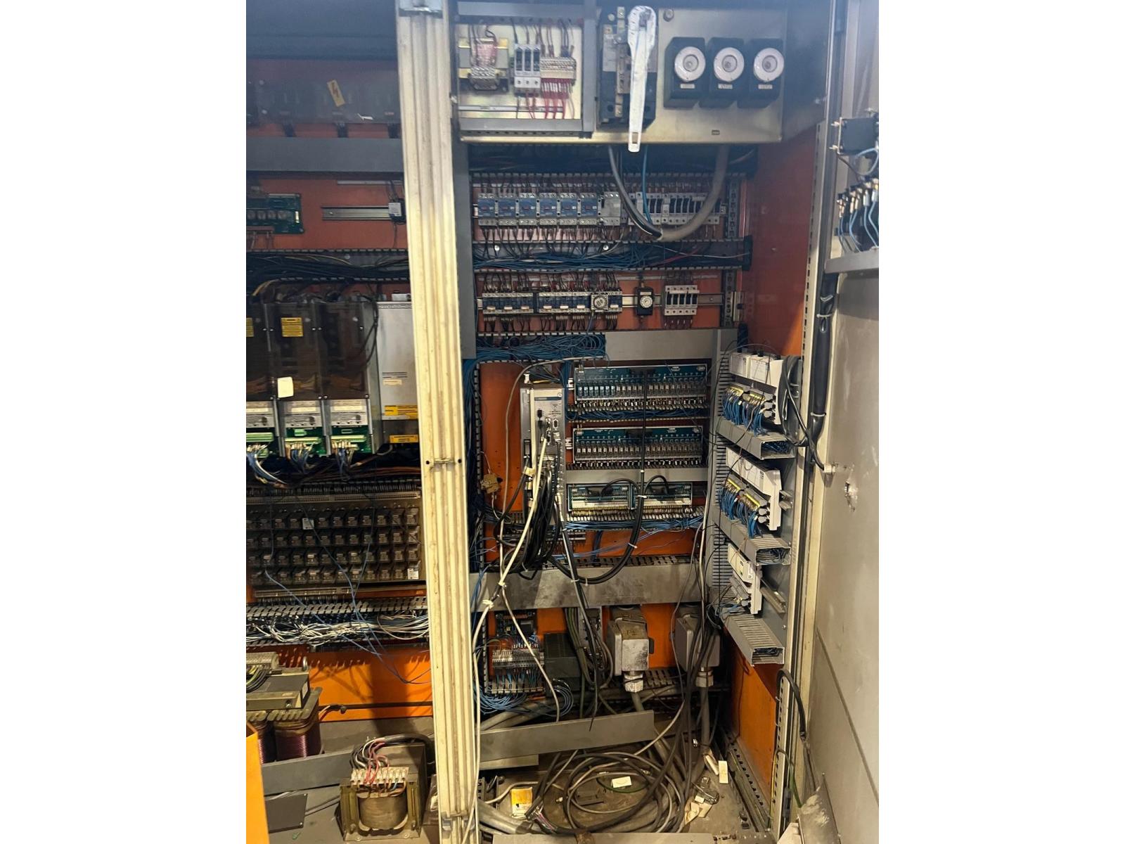 FRESATRICE A Portale NORMA