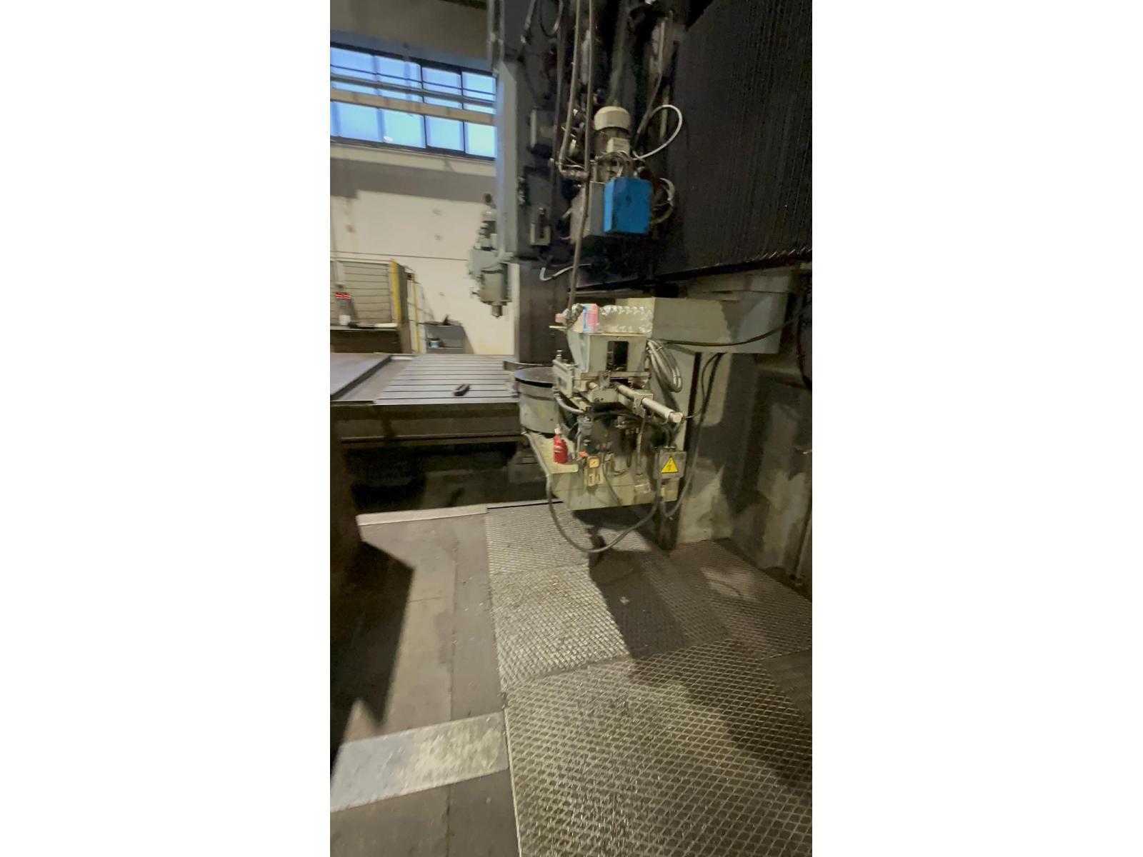 FRESATRICE WALDRICH SIEGEN CNC