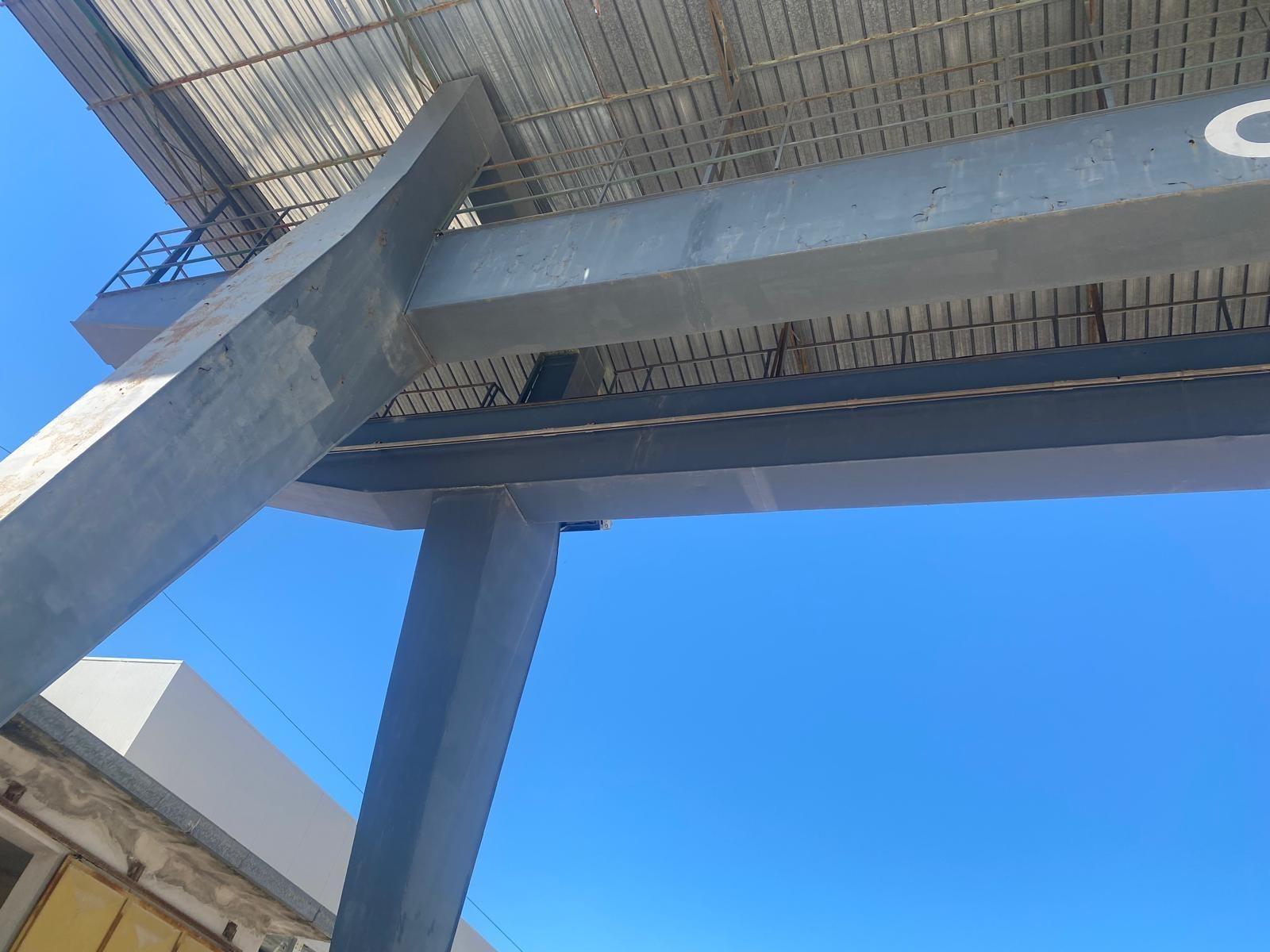 GRU A CAVALLETTO OMT PORTATA KG 25000