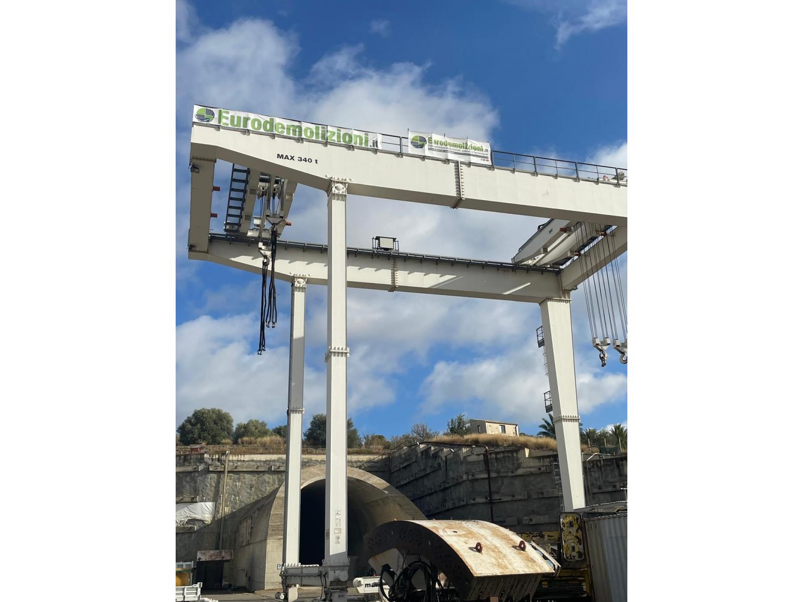 GRU A CAVALLETTO RGC027