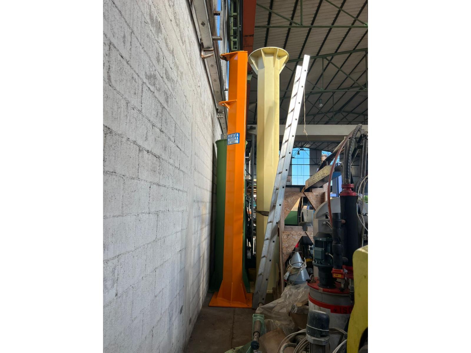 GRU A COLONNA 100 KG