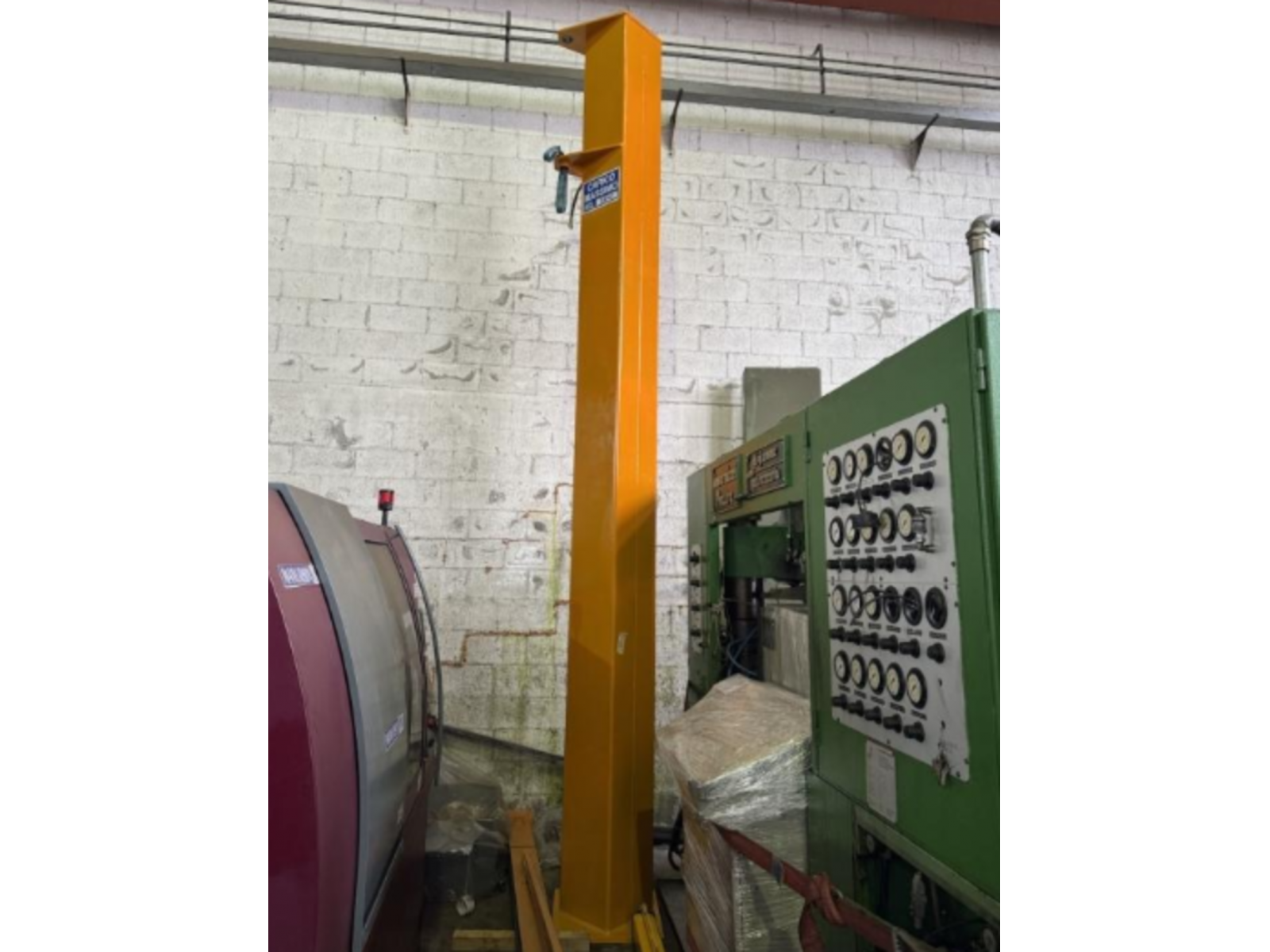 GRU COLONNA DEMAG + PARANCO DEMAG 500KG - 4+4m