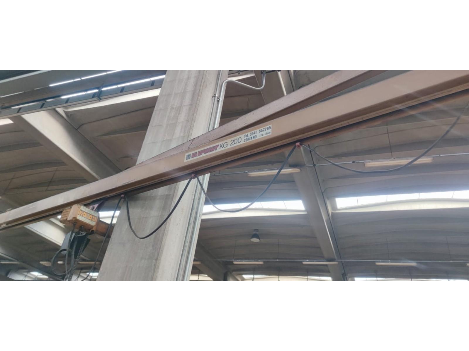 GRU A COLONNA ELEPHANT 200 KG